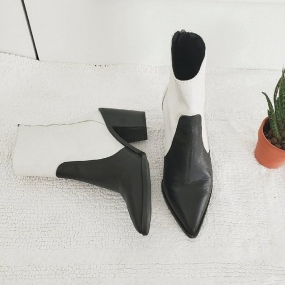 L'INTERVALLE Limited Edition Colour Block Leather Western Cowboy Ankle Boots - Picture 3 of 16